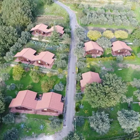 San Cataldo Фермерский дом Мотта-Камастра