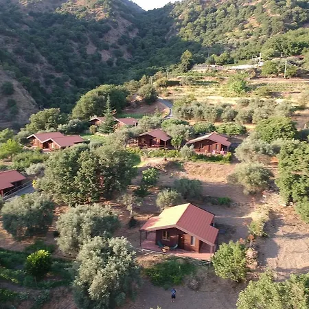 Alloggio per agriturismo San Cataldo *